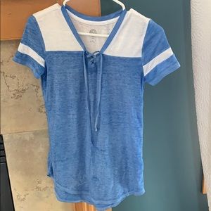 SO blue and white cross cross detailed tee